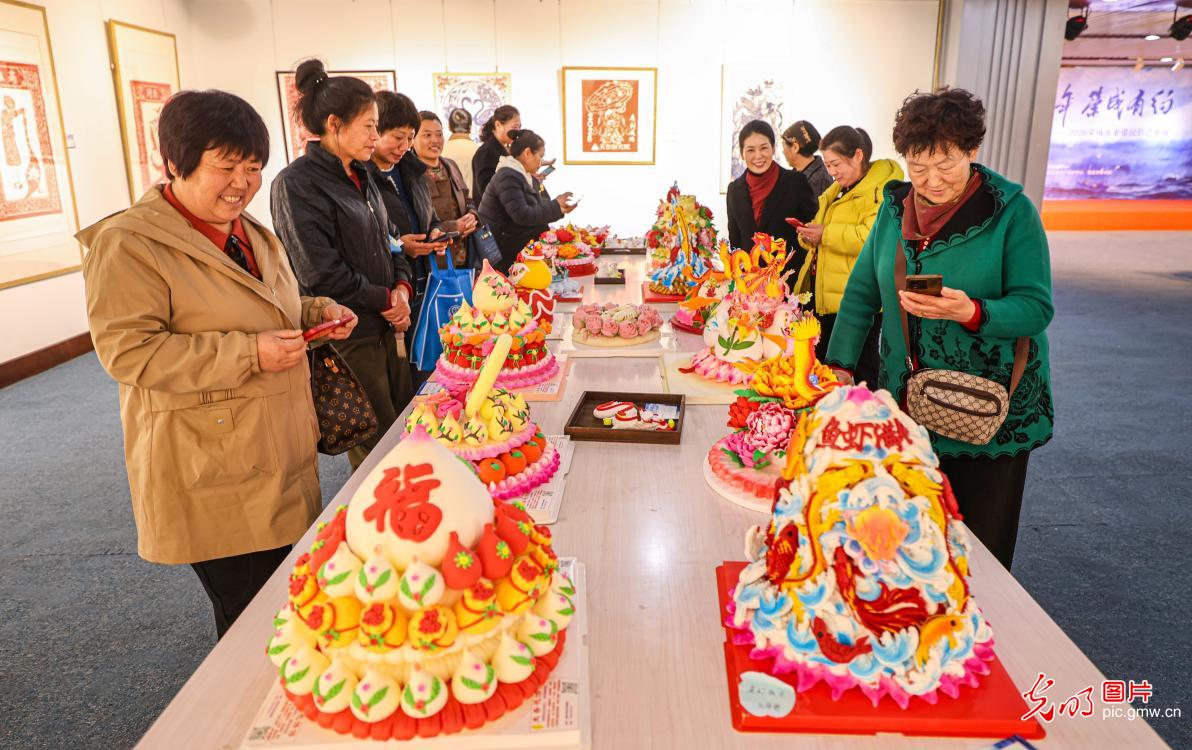 指尖匠心传文脉 非遗焕彩润民心