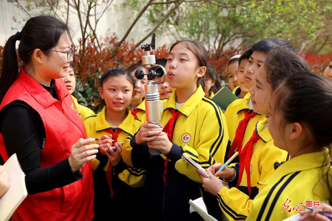 普及气象知识 守护美丽家园