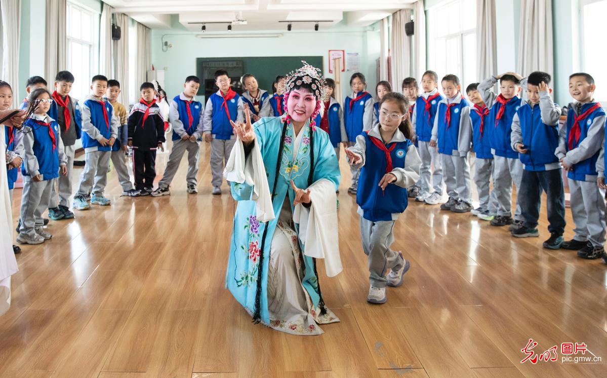 3月23日-29日光明图片一周见报作品精选 3月23日-29日光明图片一周见报作品精选