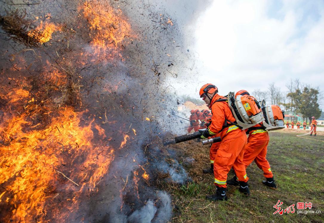 实战实训砺精兵 实战实训砺精兵