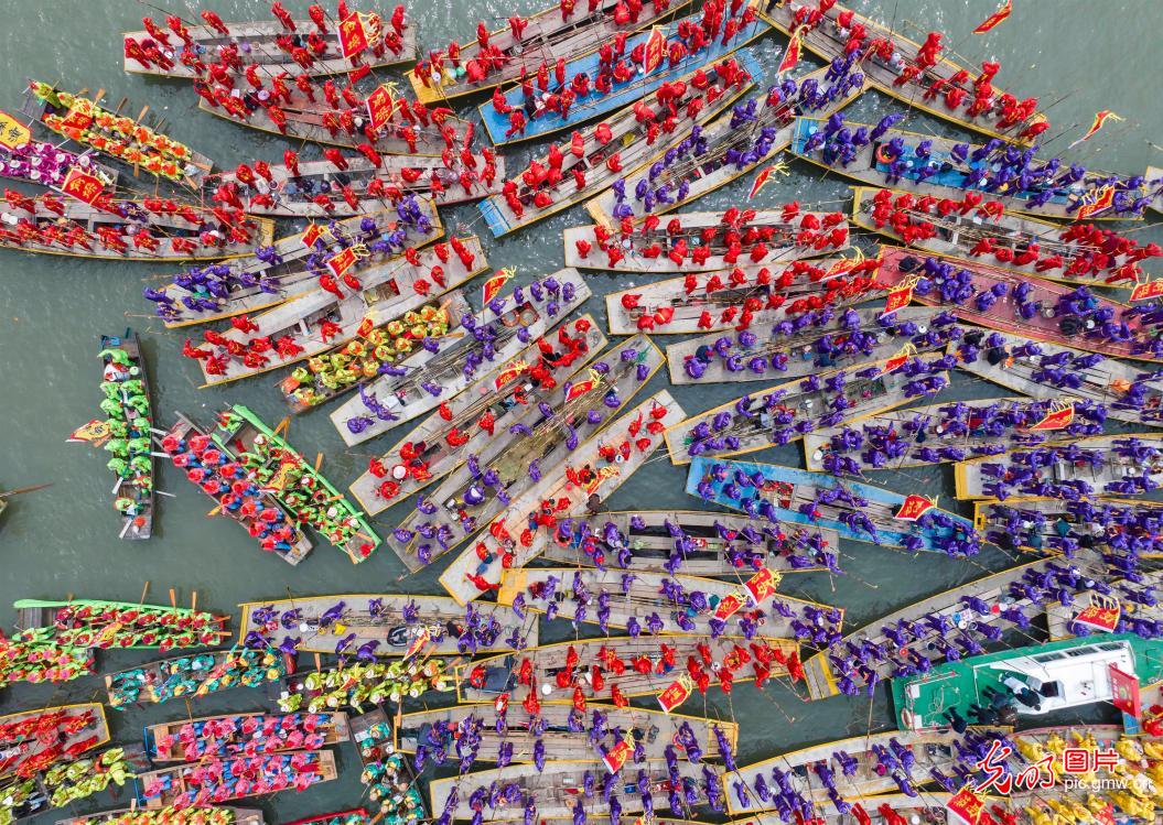 溱潼会船甲天下 溱潼会船甲天下