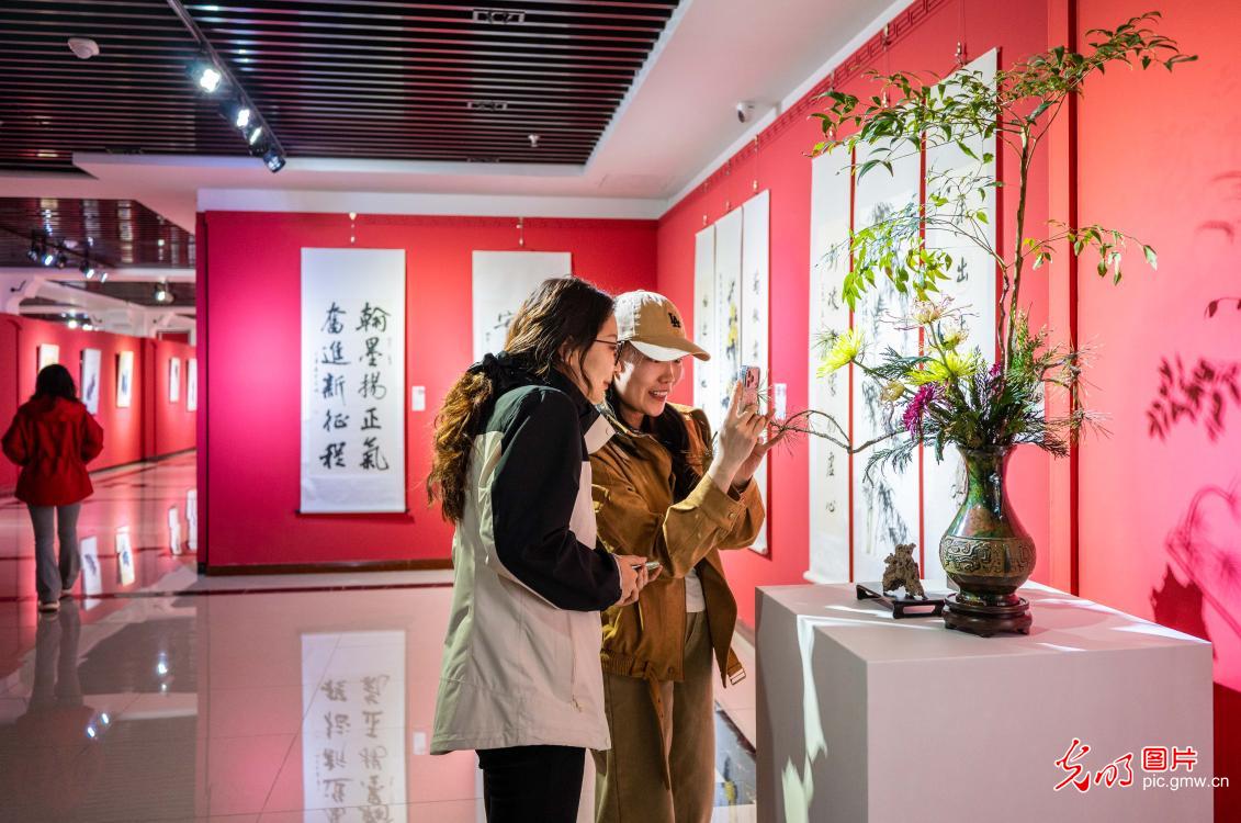 4月6日-4月12日光明图片一周见报作品精选 4月6日-4月12日光明图片一周见报作品精选