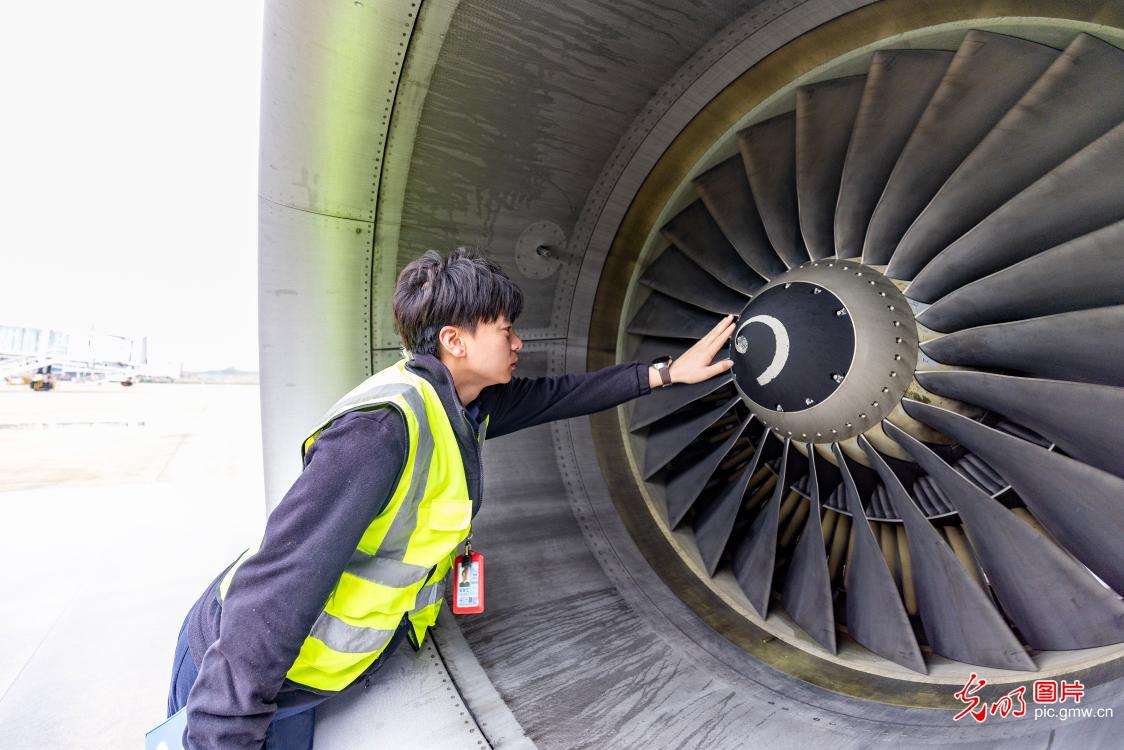 毕节飞雄机场试飞圆满完成 毕节飞雄机场试飞圆满完成