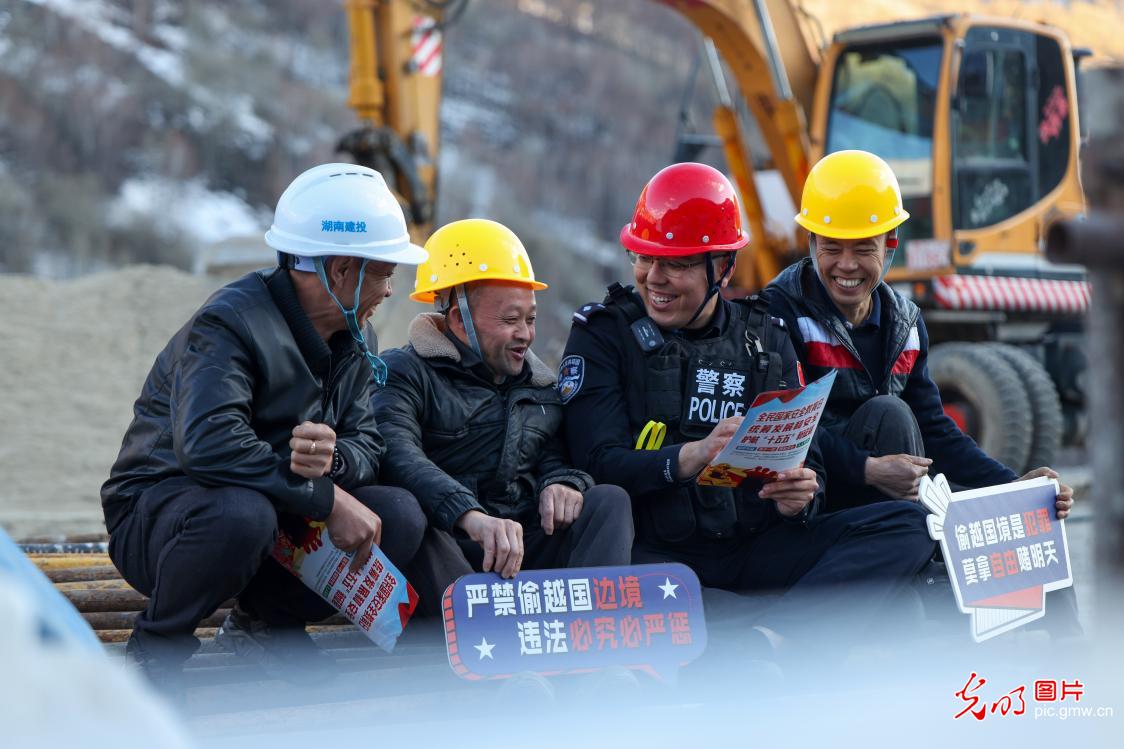 各地开展形式多样的活动迎接第十一个全民国家安全教育日 各地开展形式多样的活动迎接第十一个全民国家安全教育日