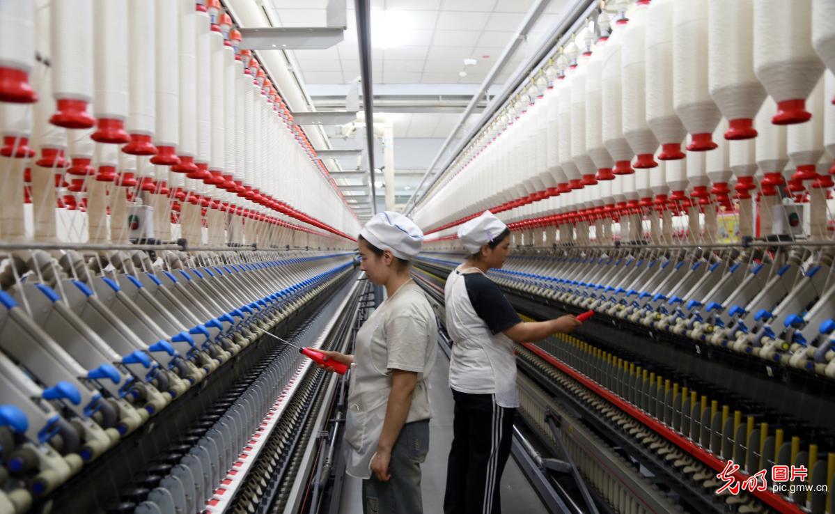 纺织企业生产忙