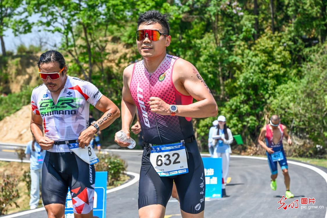 2026年“铁人中国”公开赛全国首站鸣枪开赛