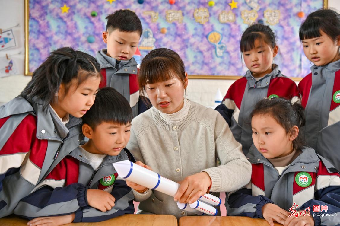 逐梦航天 点亮童心