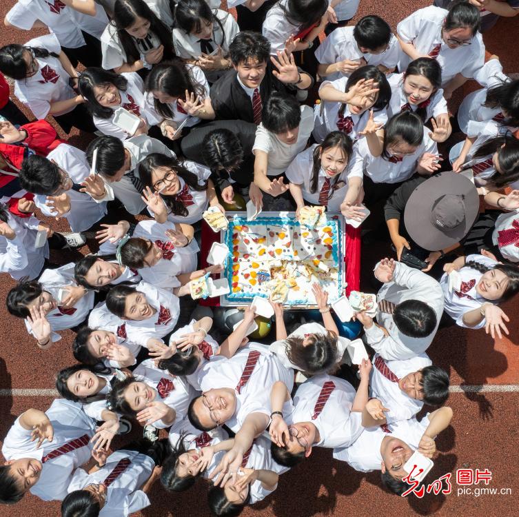 十八逐梦 青春启航