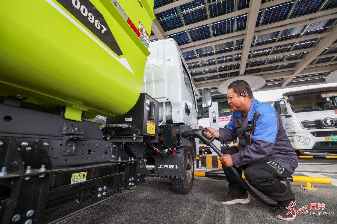 综合补能枢纽 助力绿色出行