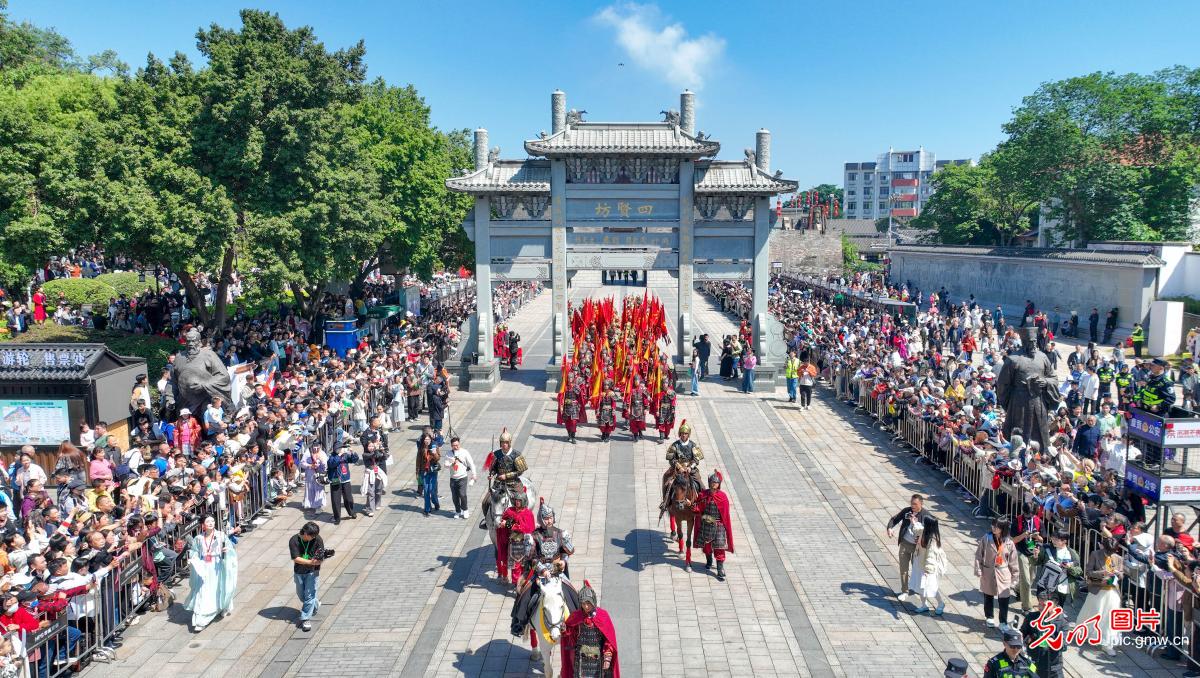 人间烟火赴山海 五一悠然享佳期