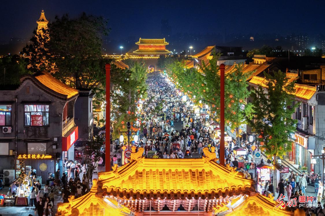 假日文旅聚烟火 夜经济绽放活力