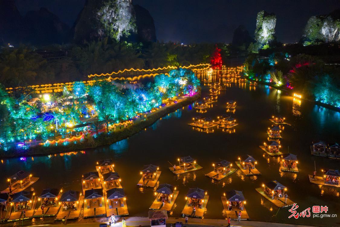 假日文旅聚烟火 夜经济绽放活力
