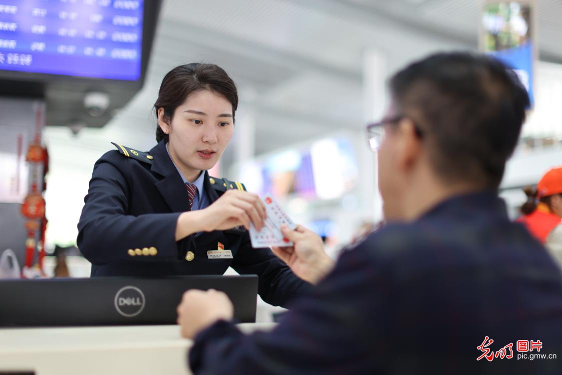 青春逢盛世 奋斗正当时
