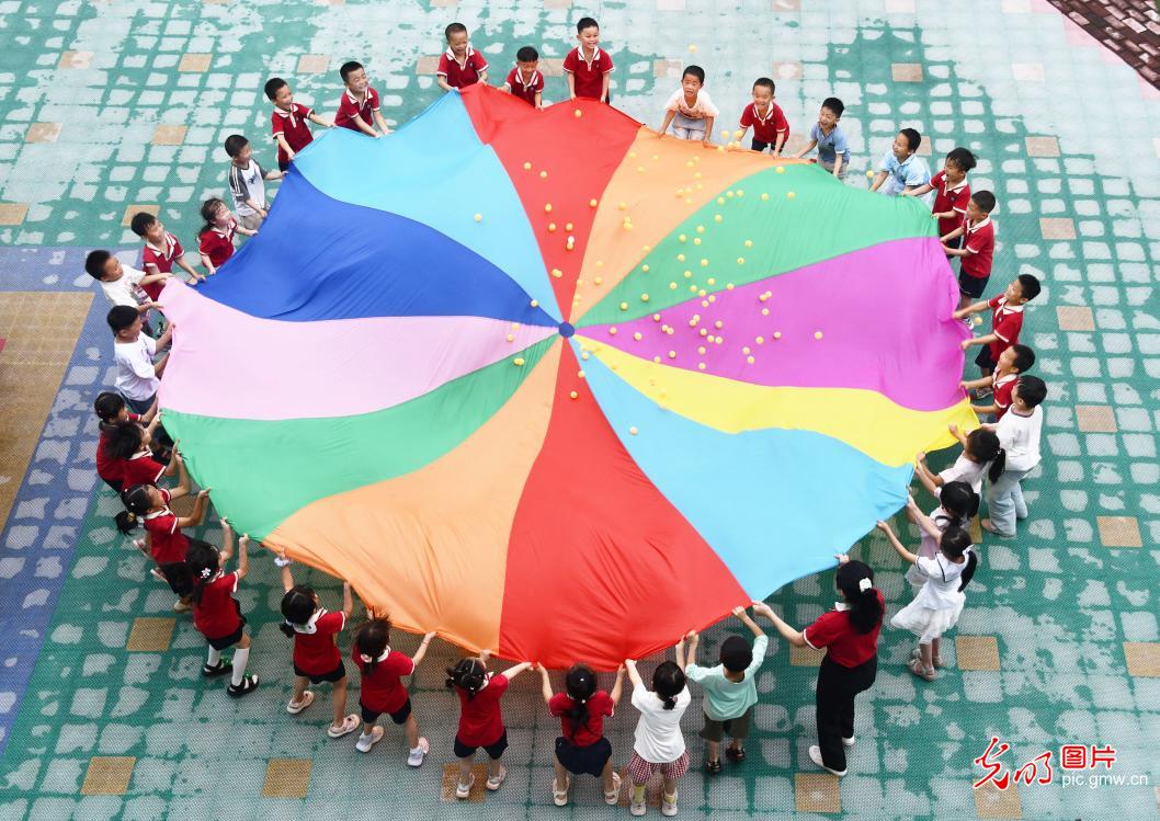 乐享多彩“六一” 绽放纯真童年 乐享多彩“六一” 绽放纯真童年