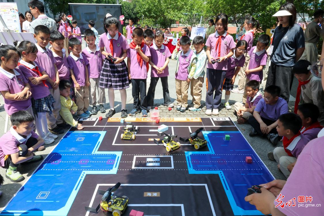 智启少年志 科创向未来