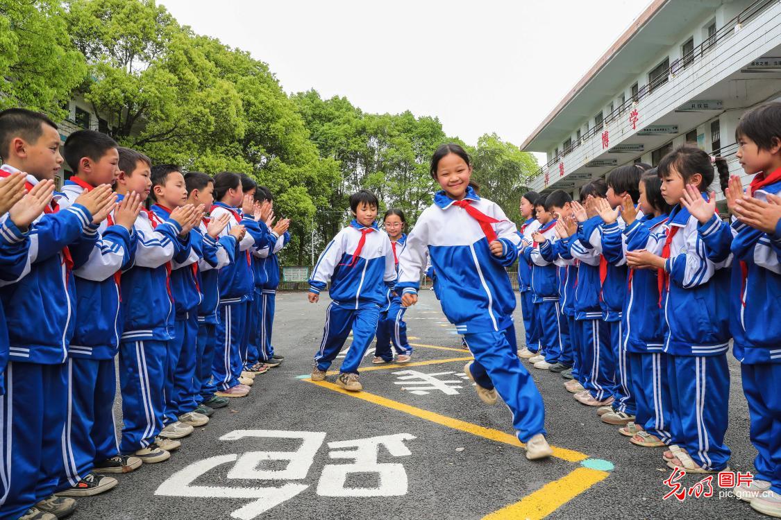 7月13日-7月19日光明图片一周见报作品精选 7月13日-7月19日光明图片一周见报作品精选