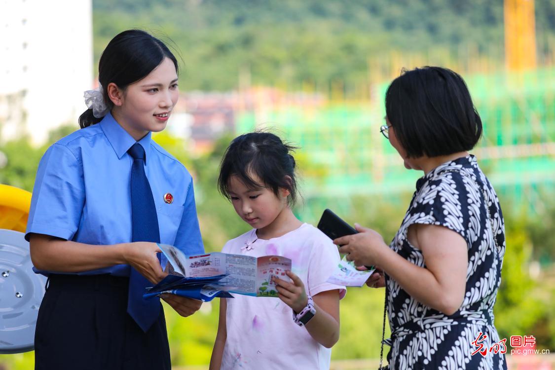 听民声 唠家常 话安防