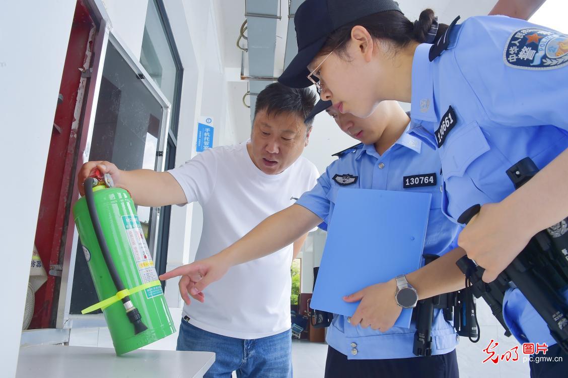 护航新学期 各地校园开学准备忙