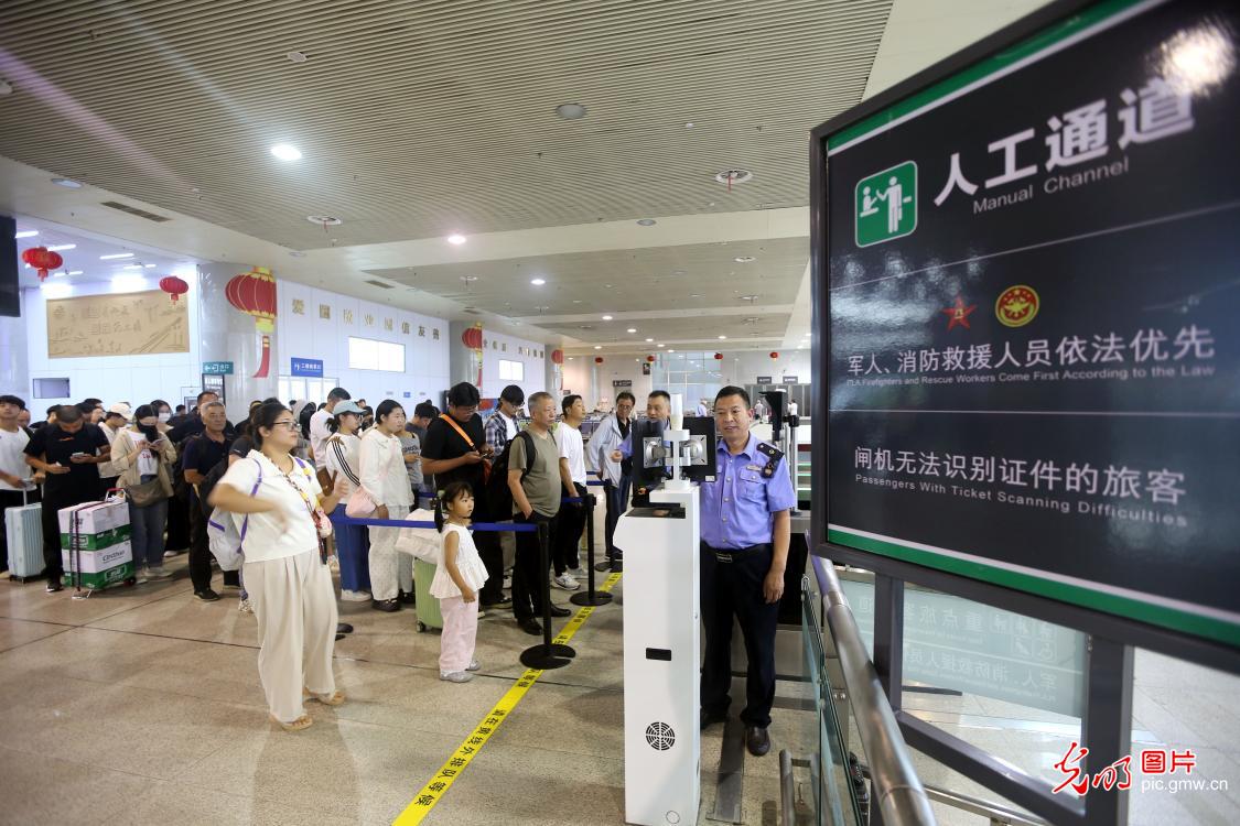 2026年全国铁路暑运结束 出行保障平稳有序 2026年全国铁路暑运结束 出行保障平稳有序