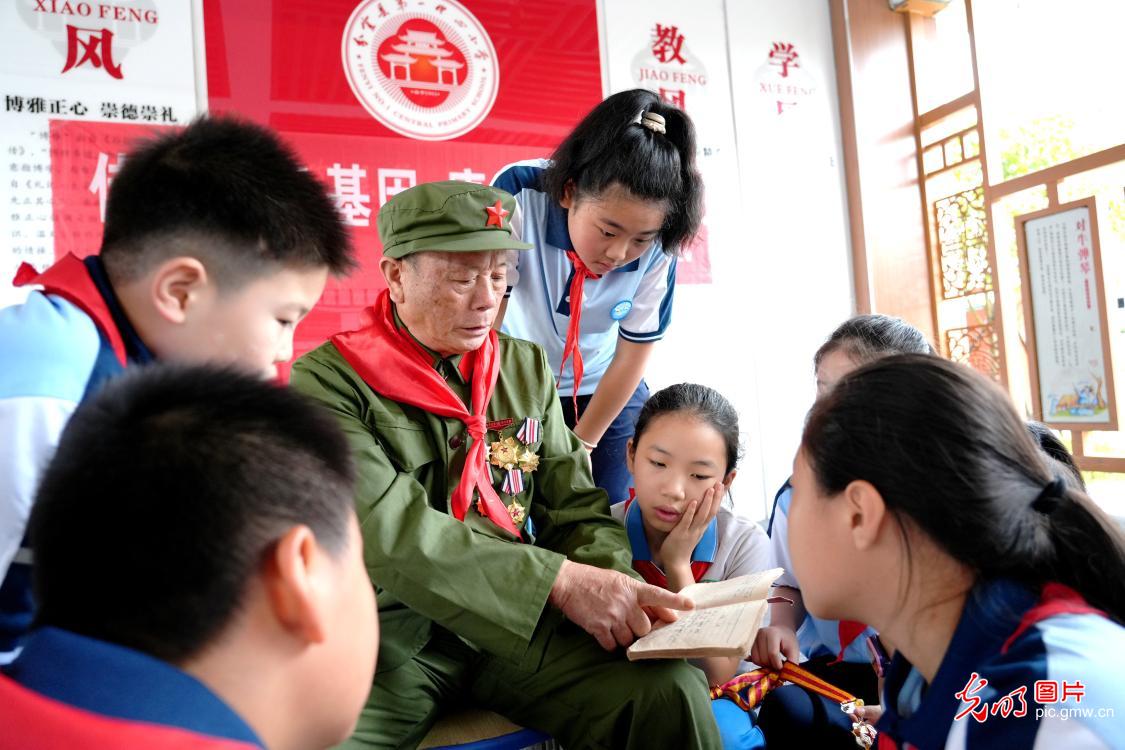 开学第一课:红魂领航 科创逐梦 安全护航 开学第一课:红魂领航 科创逐梦 安全护航