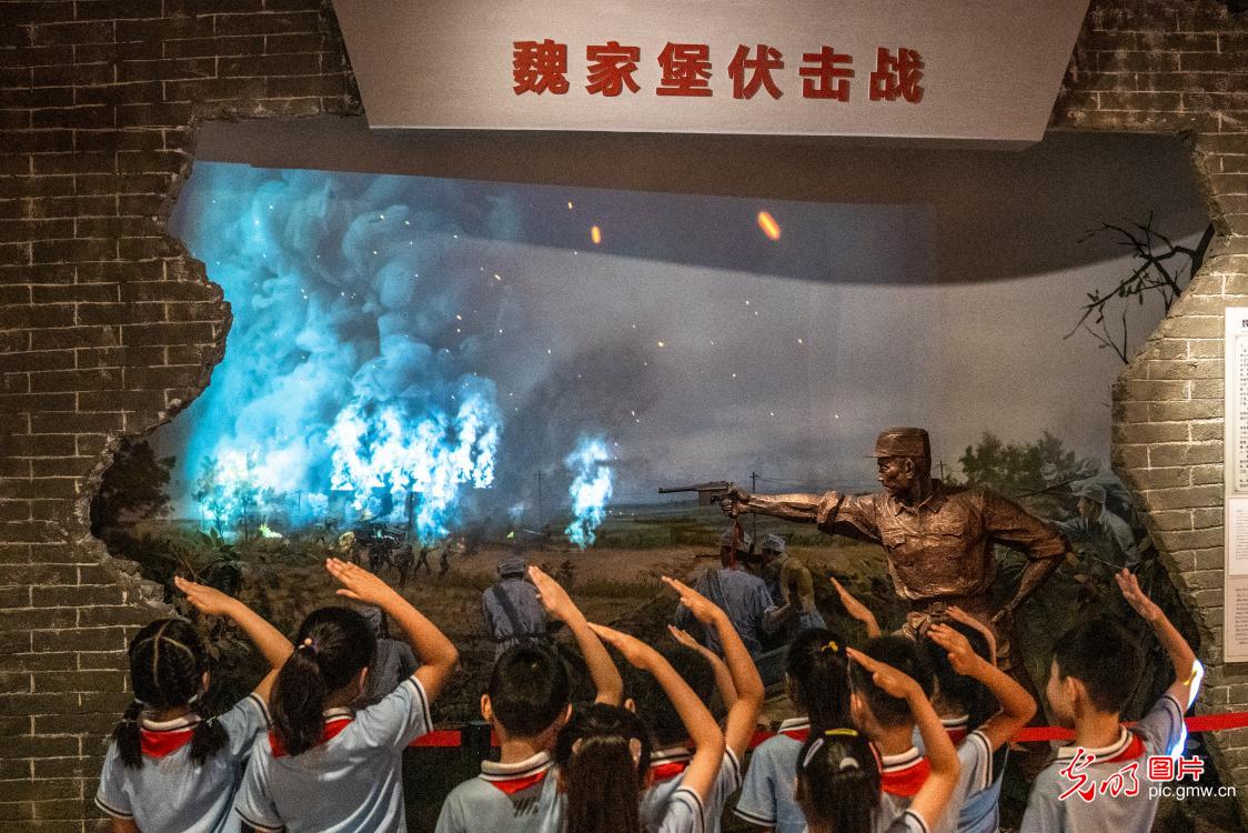 开学第一课:红魂领航 科创逐梦 安全护航 开学第一课:红魂领航 科创逐梦 安全护航