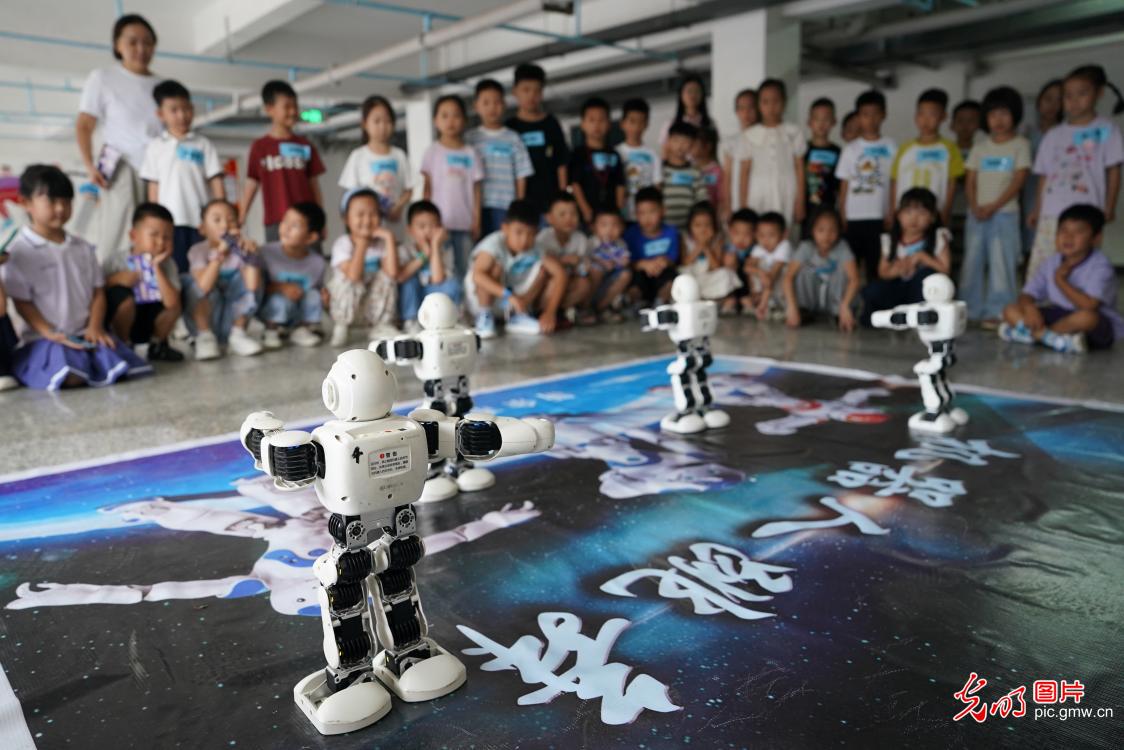 8月31日-9月6日光明图片一周见报作品精选 8月31日-9月6日光明图片一周见报作品精选