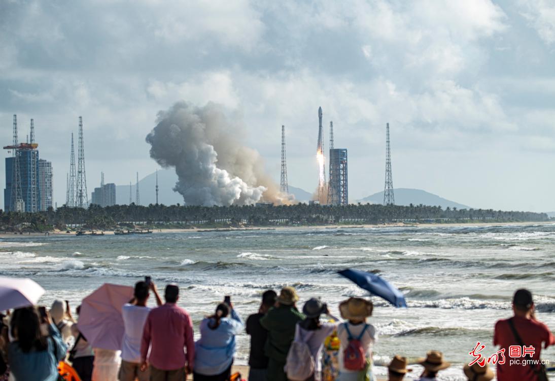 我国成功发射卫星互联网低轨25组卫星